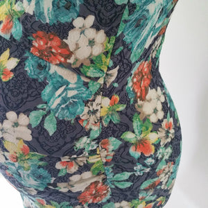 Fashionably Pregnant Blossoming bump holly blue floral maternity dress Fashionably Pregnant Online Maternity and Nursing Boutique U.K Free delivery. Specialists in Maternity and Breastfeeding fashionable clothes for pregnancy and beyond. Maternity Dresses, Maternity Tops, Special Occasion, Maternity Jeans, Baby Shower Dresses, Maternity Wedding Guest. UK based independent business 