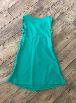 Breastfeeding Nursing Fashionably Pregnant Smart green dress sleeveless