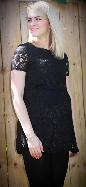 Fashionably Pregnant Black Tunic Top Blouse short sleeve lace