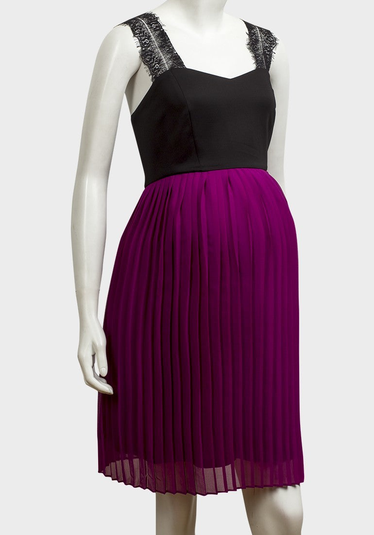 Fashionably_Pregnant_Rock_A_Bye_Rosie_Black_Purple_Maternity_Dress